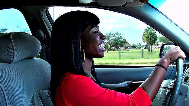 Latina with big tits gives sloppy head while fucking in car with her man