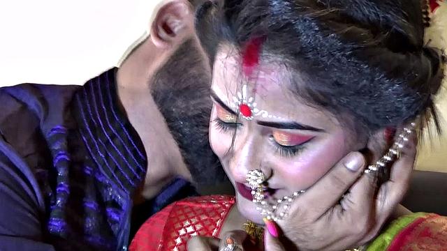 Newly Married Indian Girl Sudipa Hardcore Honeymoon Sex