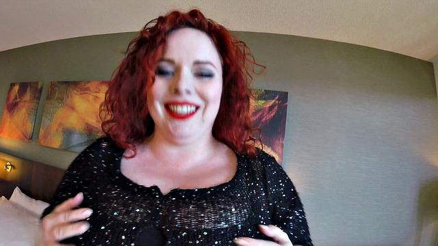 Greta Grindhouse: What's In Greta's Suitcase?