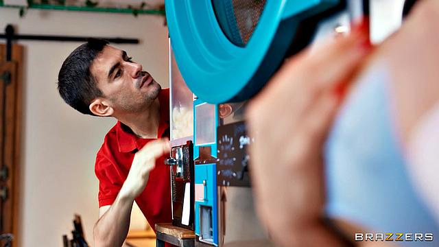 2 For 1 Laundromat Special