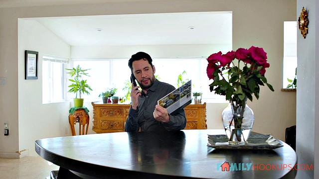 Cute teen Chloe Temple fucks her pervy stepdad