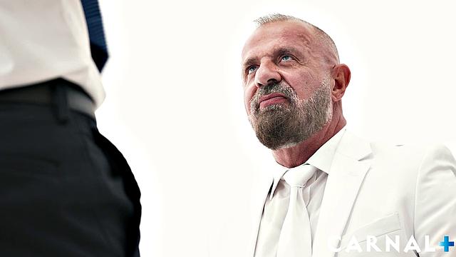 The Interview APPRENTICE Vol. 1