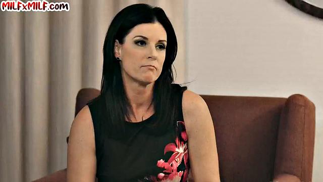 Sensual lesbian in slow oralsex