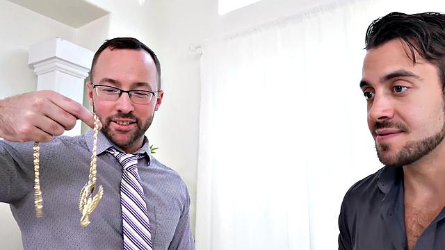 Mesmerized employee rimmed by boss in hairy ass