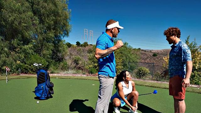 Stunning ebony MILF sucking cock outdoor