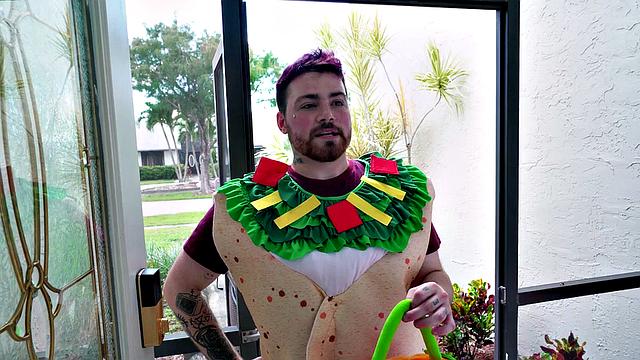 Curvy Latina rides and sucks cock in kinky couple with lingerie on and kissing