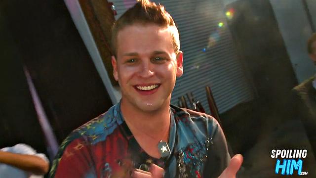 Real nasty stripper gets blowjob at party