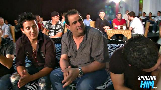 Real nasty stripper gets blowjob at party