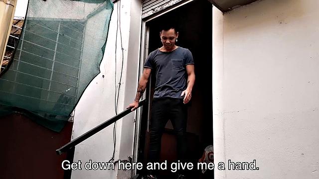 пако и луис трахаются вглубь и обрызгивают друг друга спермой