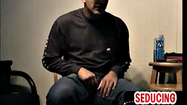 Homemade seduced straight sucked and wanked by gaydad