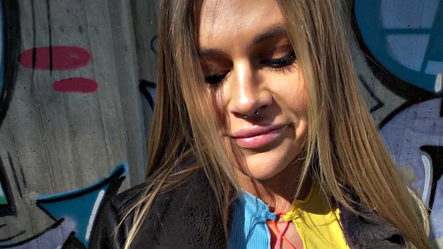 Amateur bae enjoys riding cock roughly