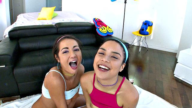 Bffs Blowjob With Maya And Lily