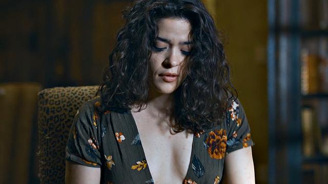 Cocksucking babe in stockings bounces on hard cock