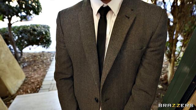 Sucking The Salesman