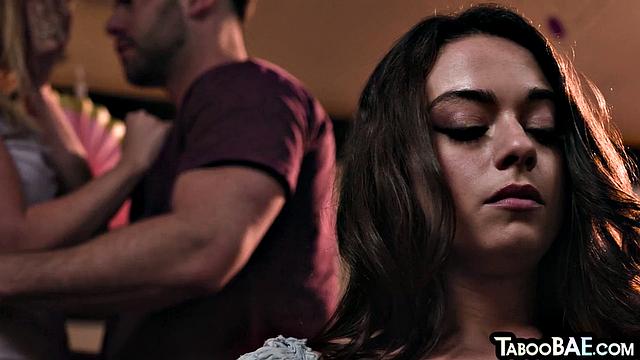 Cockhungry babes get pussyfucked in 3some