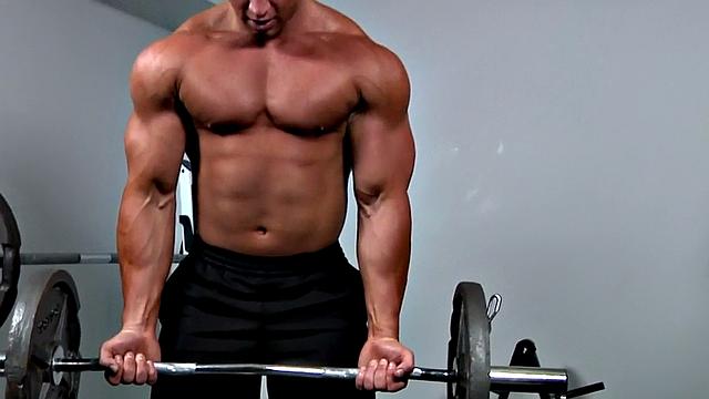 Gay nympho enjoys fucking gym partner in anal hole