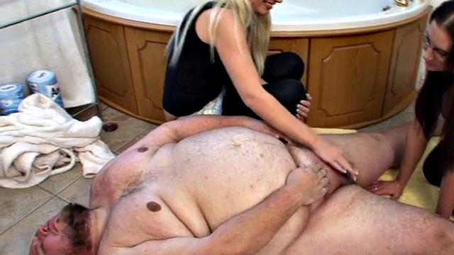 CFNM English dommes wank tiny cock