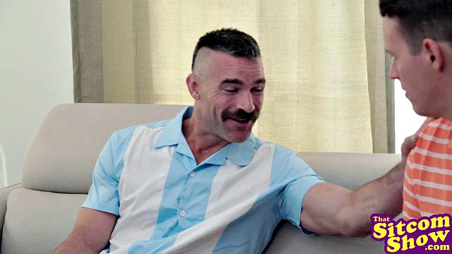 Two Men And An XXX Show - I'm Not Touching Anything - S4:E6