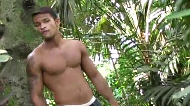 In a secluded area of the jungle lurks tattooed Latino Darrien Leon, eager for a chance encounter. He's absolutely adorable in his low-rise shorts. Andre prepares Darrien for fucking by licking his Latin ass.