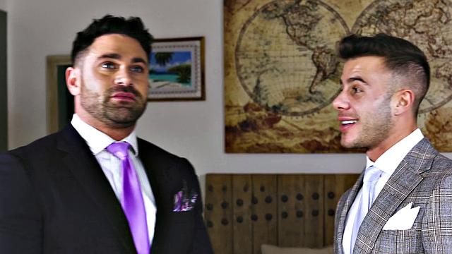 Bearded Hunk Drills Hot Jock - RagingStallion