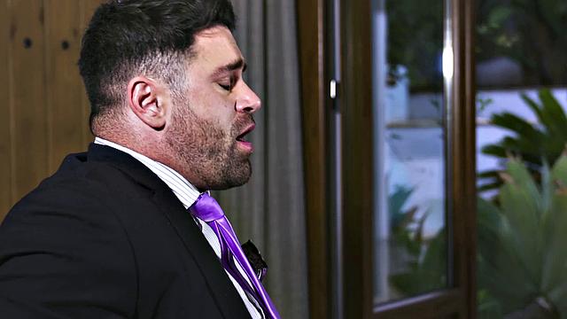 Bearded Hunk Drills Hot Jock - RagingStallion