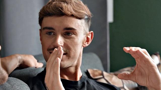 Muscular bottom jock barebak his bf's gaping asshole