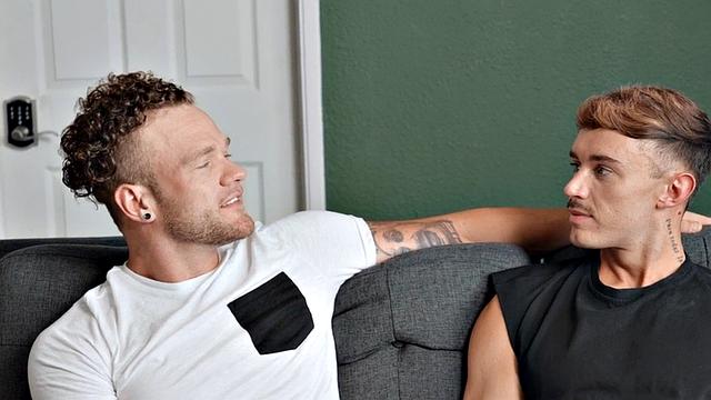 Muscular bottom jock barebak his bf's gaping asshole