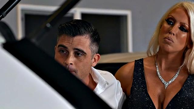 Bootylicious bisex mature with big boobs fucked in car threesome