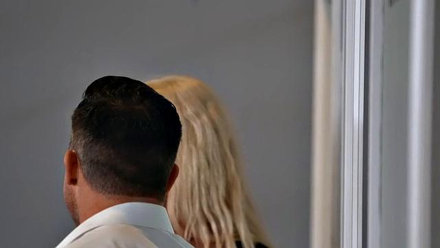 Bootylicious bisex mature with big boobs fucked in car threesome