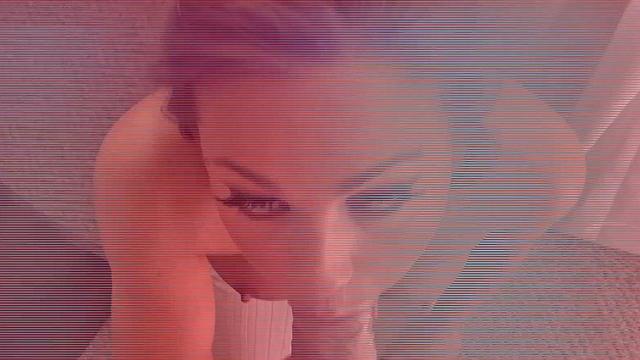 Madison Morgan Spreads Pink Pussy