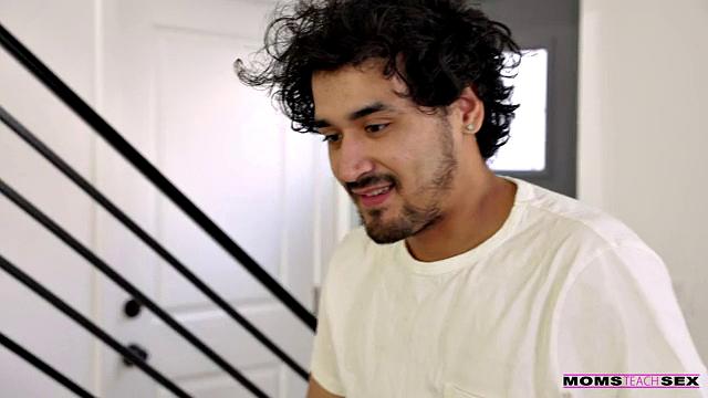 Don't Bang The Maid - S18:E1