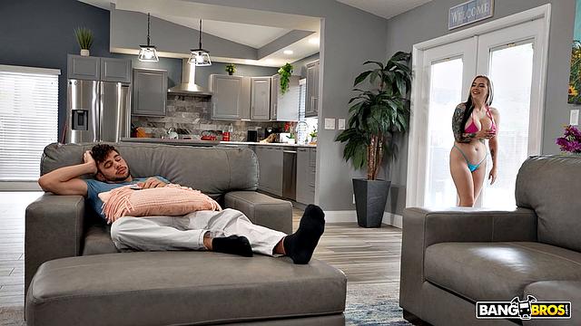 Cubbi Seduces Step Bro