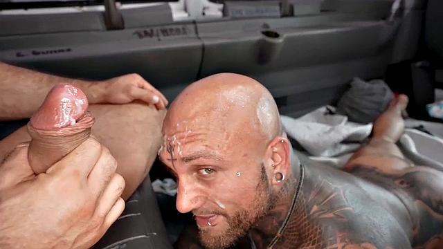 Straight bald bodybuilder tasting butthole