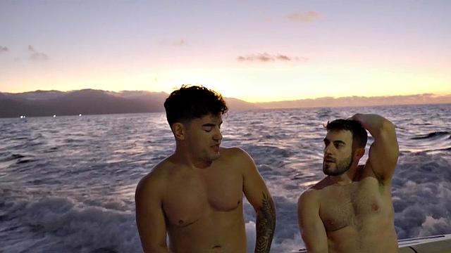 Cumswapping jocks fuck each other in anal orgy