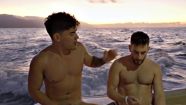 Cumswapping jocks fuck each other in anal orgy