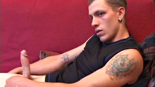 Amateur Shane Stroking Meat