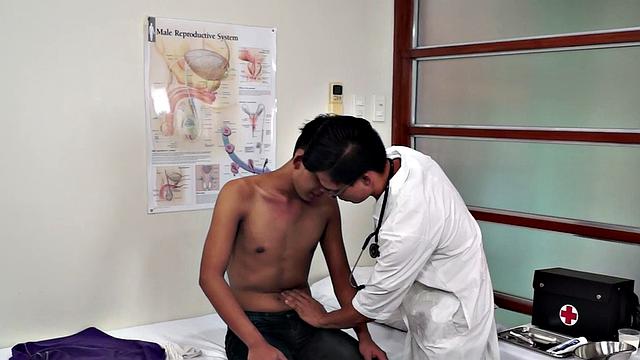 Naive inexperienced Asian patient toyed by perv doctor