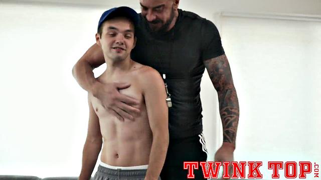 MARCUS RIVERS Chapter 2 - Training