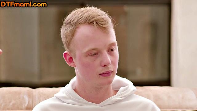 Cockhungry bitches fucked in 3some