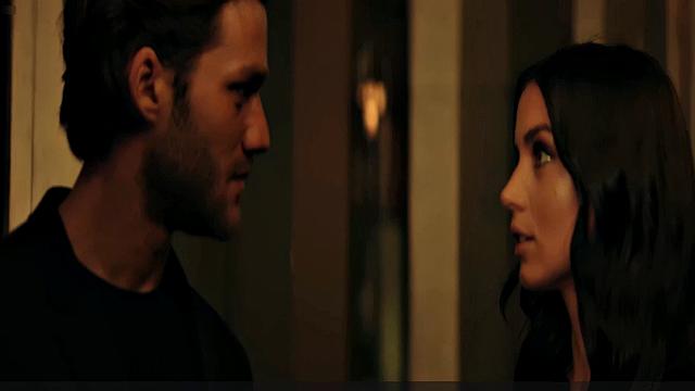 Ana De Armas in erotic scenes