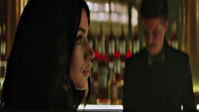 Ana De Armas in erotic scenes