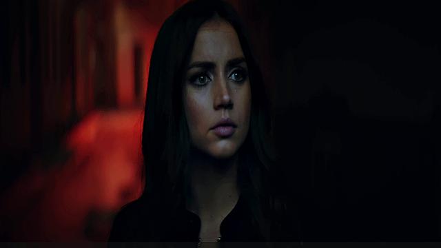 Ana De Armas in erotic scenes
