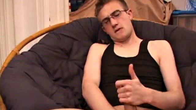 Shawn Cohen strokes his cock and cums