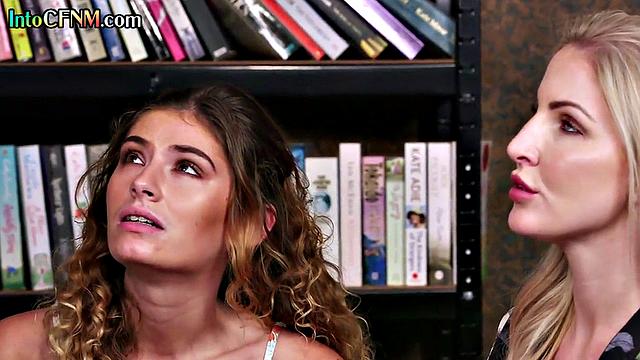 Sexy lady gives handjob to lucky lover