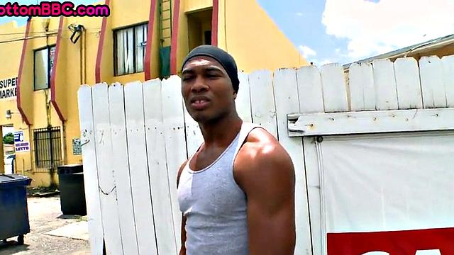 Ebony pickes up and public fucked outdoors by jock