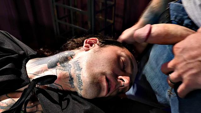 Mesmerized crossdresser in fishnet stockings fucks inked boyfriend