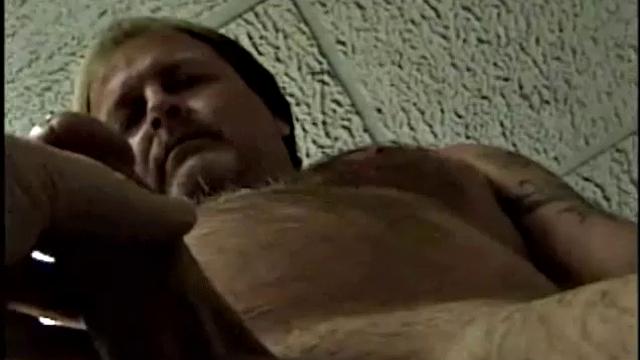 Scott is a big and hairy guy from north Georgia, who gets turned on by jacking off on camera. He is a bit of a bottom man, as is evident from all the moaning and groaning we hear when he gets his ass finger.