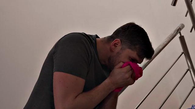 Deepthroat hostel babe in roommate FFM 3some