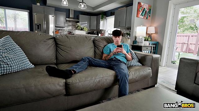 Stepmom's Horny Thought