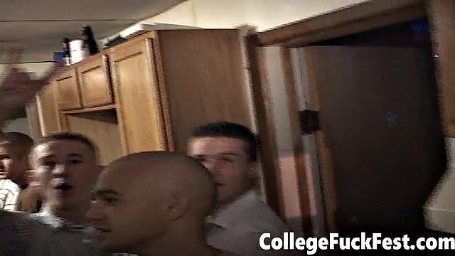 Sexy babe does the splits on cock as she fucks